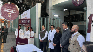 Adiós a las filas en clínicas Sheinbaum lanza 'Farmacias del Bienestar' en puestos sobre la banqueta