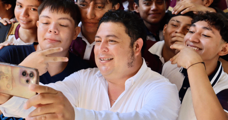 edwin bojórquez solicita licencia indefinida como alcalde de kanasín