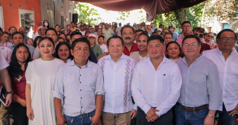 Gobernador Joaquín Díaz Mena lleva Vivienda digna a Yaxkukul