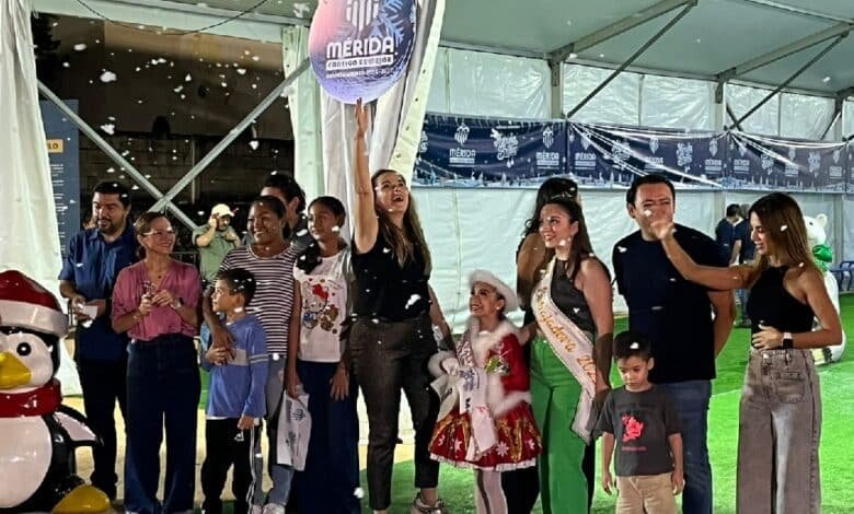 Cecilia Patrón inaugura pista de patinaje sobre hielo en Paseo Montejo como parte del festival “Mérida Brilla”
