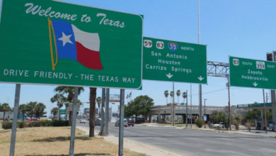 El 8 de diciembre de 2025, el presidente de Estados Unidos, Donald J. Trump, advirtió que aplicará un arancel adicional del 5 % a las importaciones mexicanas si México no entrega de inmediato más agua —destinada a agricultores de Texas— bajo las obligaciones del Tratado Internacional de Aguas de 1944.