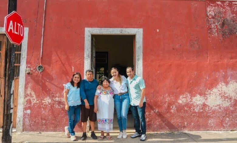 Mérida garantiza seguridad patrimonial a familias de las comisarías, con justicia social