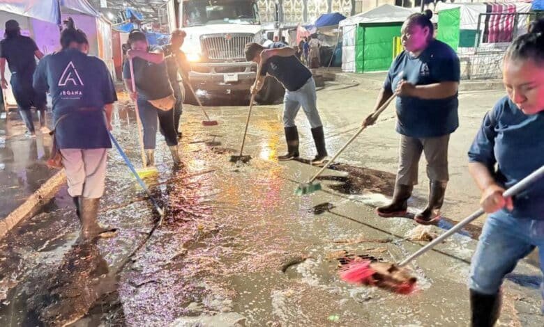 segundo mega operativo de limpieza renueva el mercado lucas de gálvez