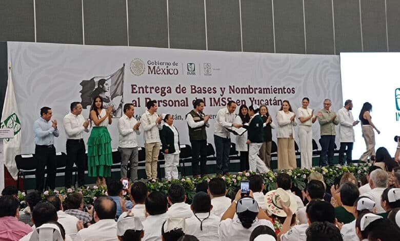Entrega de 124 bases del IMSS refuerza hospitales en Yucatán