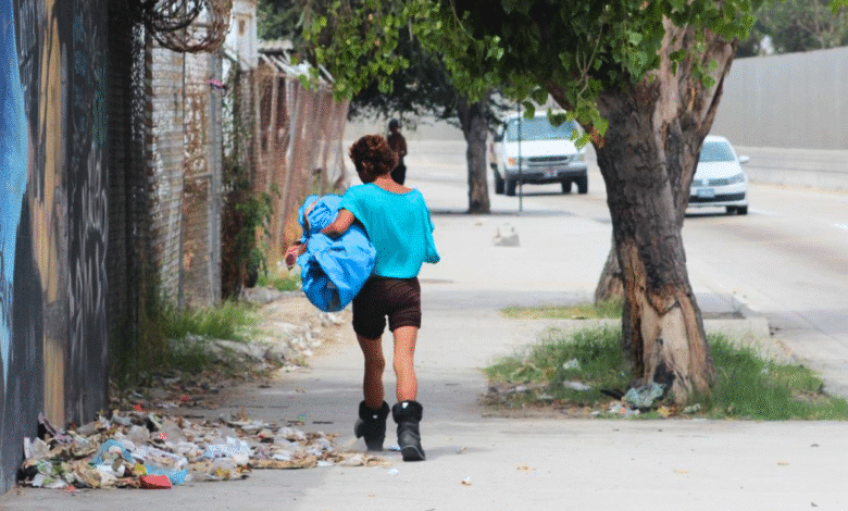 ayuntamiento de mérida continúa ayudando a mujeres en situación de calle