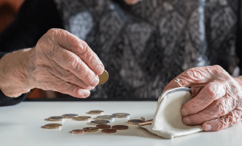 Pensión del Bienestar 2026: beneficiarios con letra “M” reciben pago este viernes