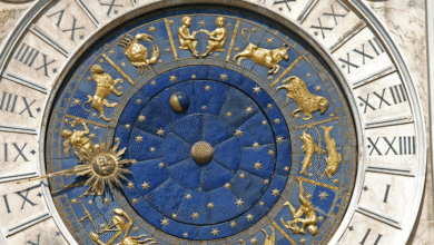 La jornada de este 21 de enero de 2026 invita a la reflexión y a tomar decisiones con calma. Los movimientos astrales favorecen los cierres de ciclo, la comunicación honesta y la organización personal.