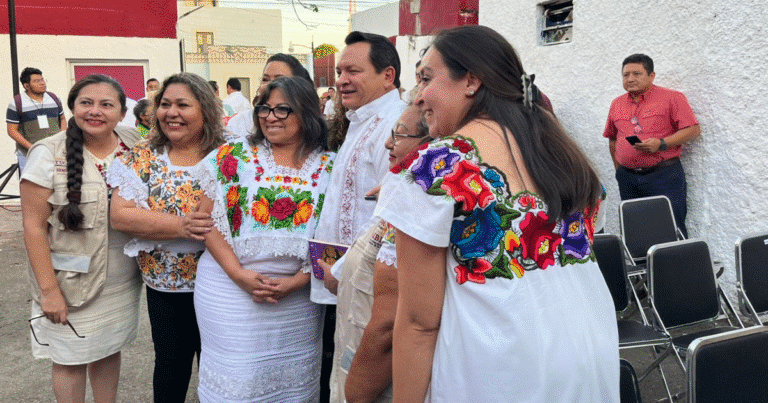 gobernador joaquín díaz mena conmemora 110 años del primer congreso feminista