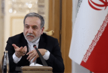 El gobierno de Irán advirtió que, en el actual contexto de tensiones con Estados Unidos, considera más probable un escenario de confrontación militar que una negociación diplomática, luego del envío del portaaviones USS Abraham Lincoln a la región por orden del presidente Donald Trump.