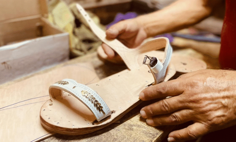 jesús manuel chan, el alpargatero del mercado lucas de gálvez