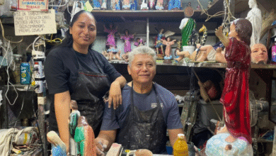 la familia cervera conserva el arte de restaurar imágenes religiosas en mérida