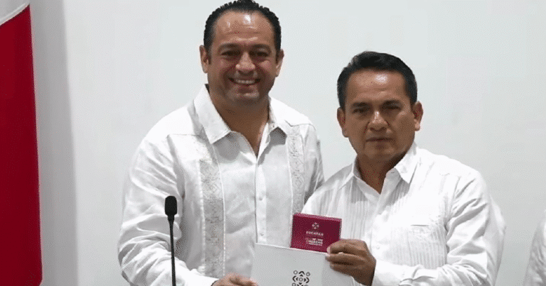 El secretario de Gobierno, Omar Pérez, acudió al Poder Legislativo en representación del Ejecutivo estatal para cumplir con el mandato constitucional