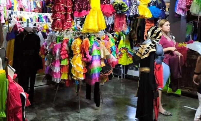 aumentan rentas y ventas de disfraces en mérida
