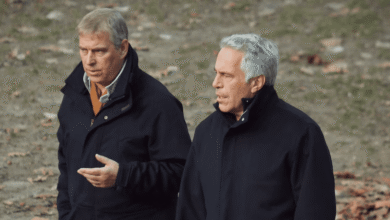 Carlos III ofrece cooperación policial tras revelarse nuevos vínculos del príncipe Andrés con el caso Epstein