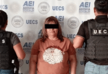 Detienen en Oaxaca a funcionaria del Registro Civil por venta de actas falsas a migrantes