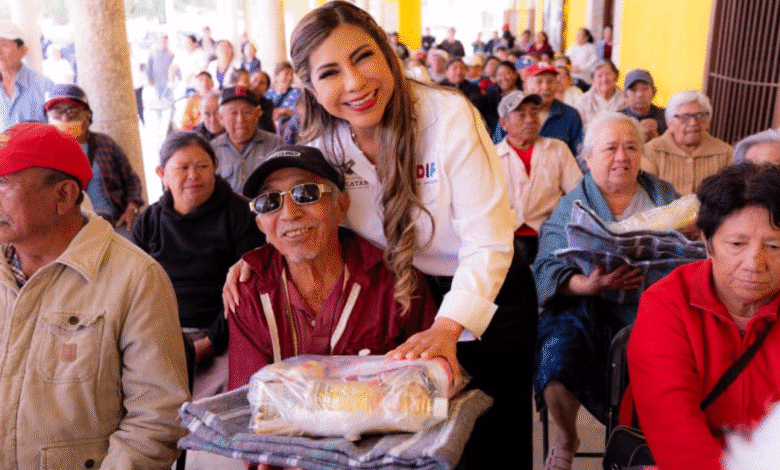 dif yucatán distribuye cobertores y despensas ante descenso de temperaturas