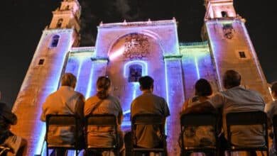 Afluencia turística se mantiene en Mérida pese a las bajas temperaturas