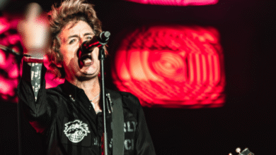 Previo al Super Bowl, Green Day insta a agentes de ICE a renunciar