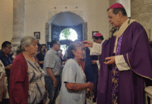 inicia la cuaresma con multitudinaria participación en la catedral de mérida