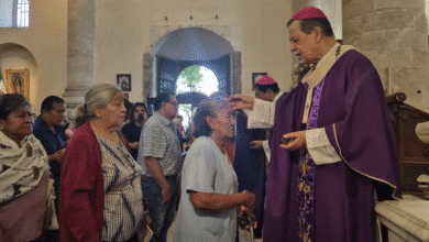 inicia la cuaresma con multitudinaria participación en la catedral de mérida