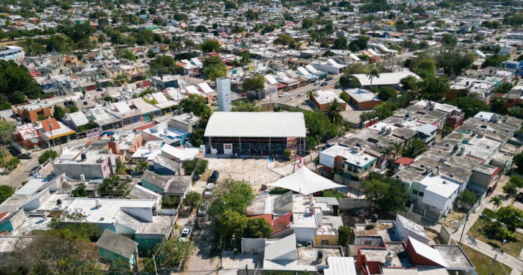 invierten 6.4 millones en domo y rehabilitación de cancha en fovissste morelos, mérida (1)
