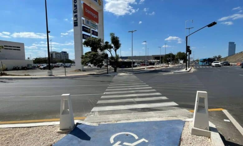 mejora flujo vehicular en la glorieta de city center en mérida