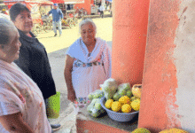 mercados tradicionales vs. grandes cadenas de supermercados