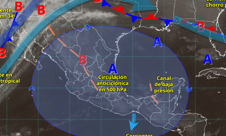 Para hoy, el frente frío núm. 34 se desplazará sobre el noroeste y norte de la República Mexicana, interaccionará con la vaguada polar y con las corrientes en chorro polar y subtropical, ocasionarán vientos fuertes a muy fuertes, lluvias y chubascos en dichas regiones.