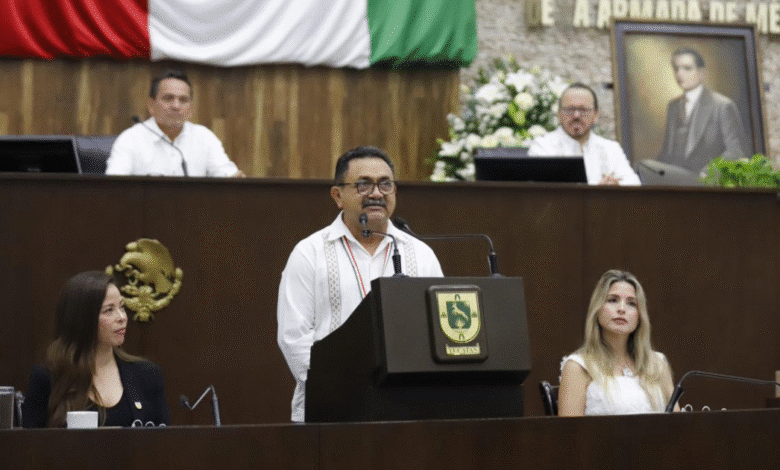 reconocen trayectoria ejemplar con la medalla “héctor victoria aguilar” en sesión solemne