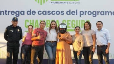 refuerza mérida protección a repartidores con entrega gratuita de cascos certificados