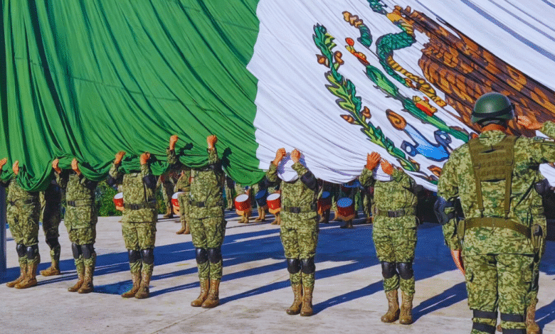 yucatán conmemora al ejército y la fuerza aérea con izamiento de bandera
