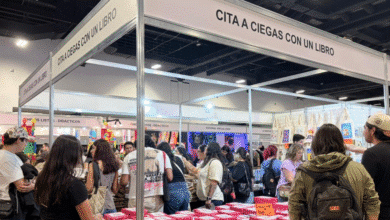 cita a ciegas… con un libro está dando de qué hablar en la filey 2026