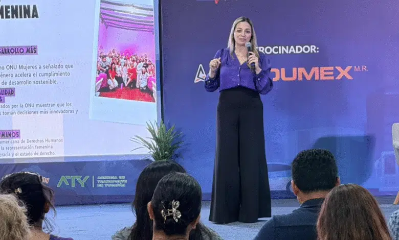 destaca naomi peniche la participación de las mujeres en el sector energético