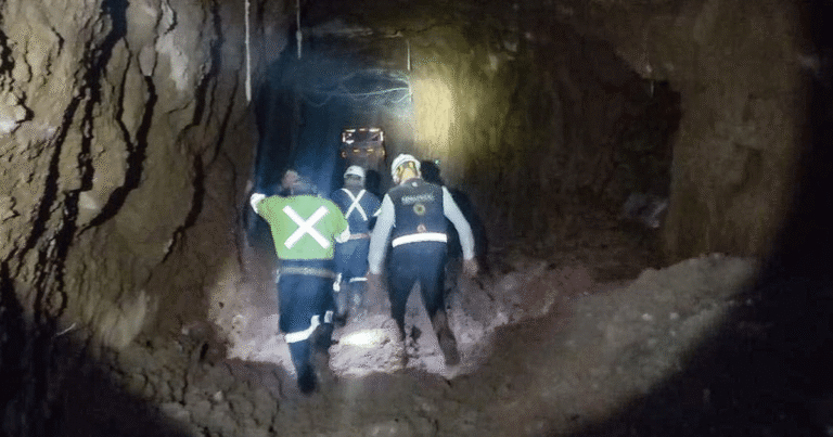 Labores de rescate mina Santa Fe (Foto de CNPC)