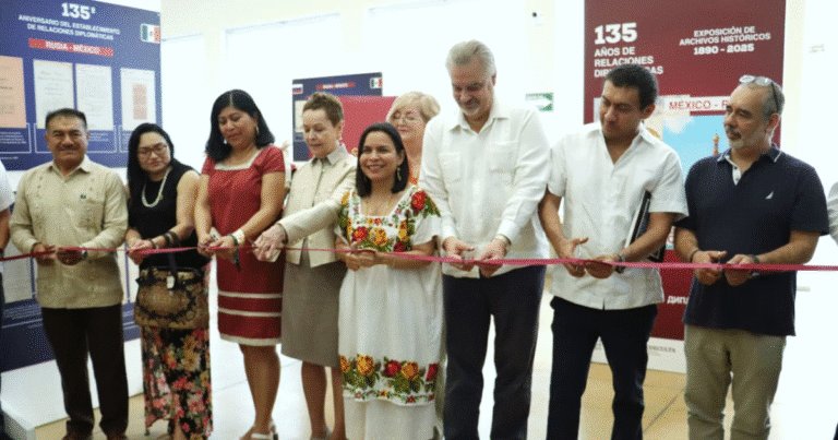 exposición en biblioteca yucatanense celebra 135 años de relaciones méxico rusia