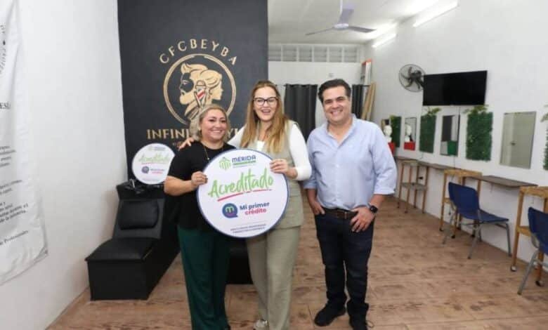 mujeres meridanas fortalecen su economía con créditos municipales