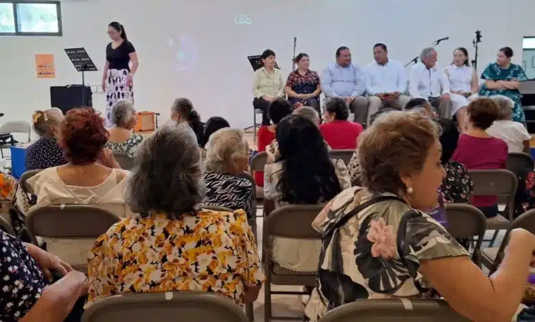 asociación brinda atención gratuita a 150 adultos mayores en mérida