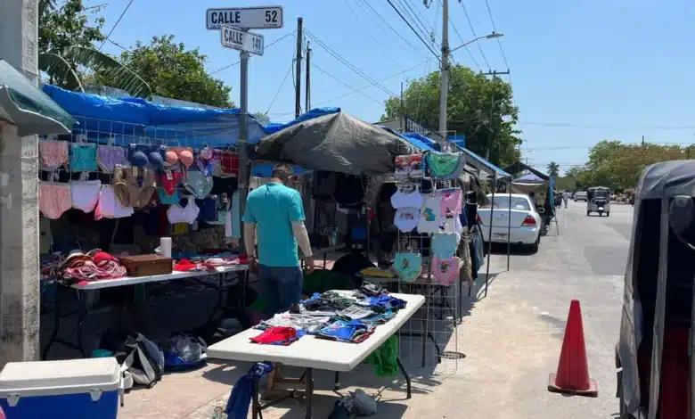 Tianguis de San Roque (Foto de Daniel Santiago)