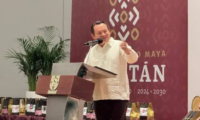 Gobierno de Yucatán entrega 208 auxiliares auditivos para fortalecer la inclusión social