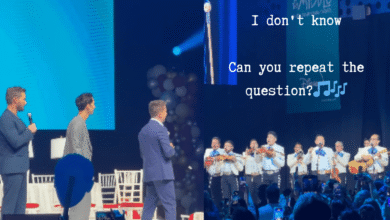 Malcolm, Reese y Francis reaccionan a la intro de Malcolm el de en medio en versión mariachi durante evento en México