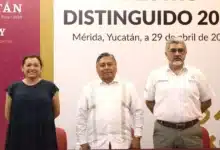 nombran a roger hervé aguilar salazar como maestro distinguido 2026 en yucatán