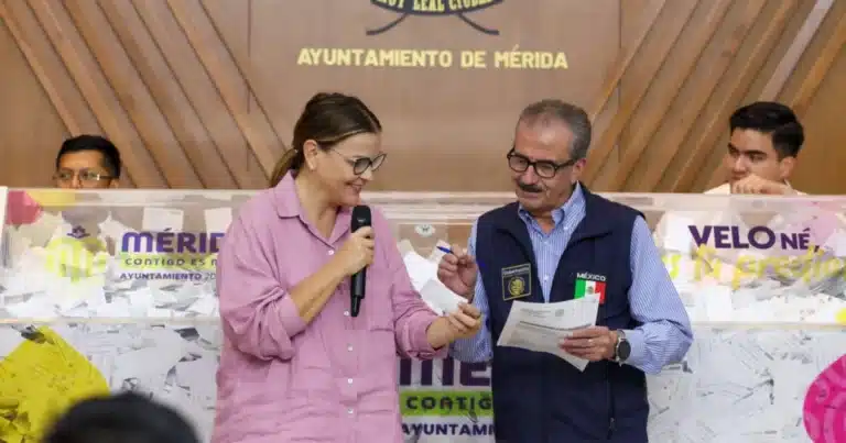 premian a contribuyentes cumplidos en mérida con autos, motos y electrónicos