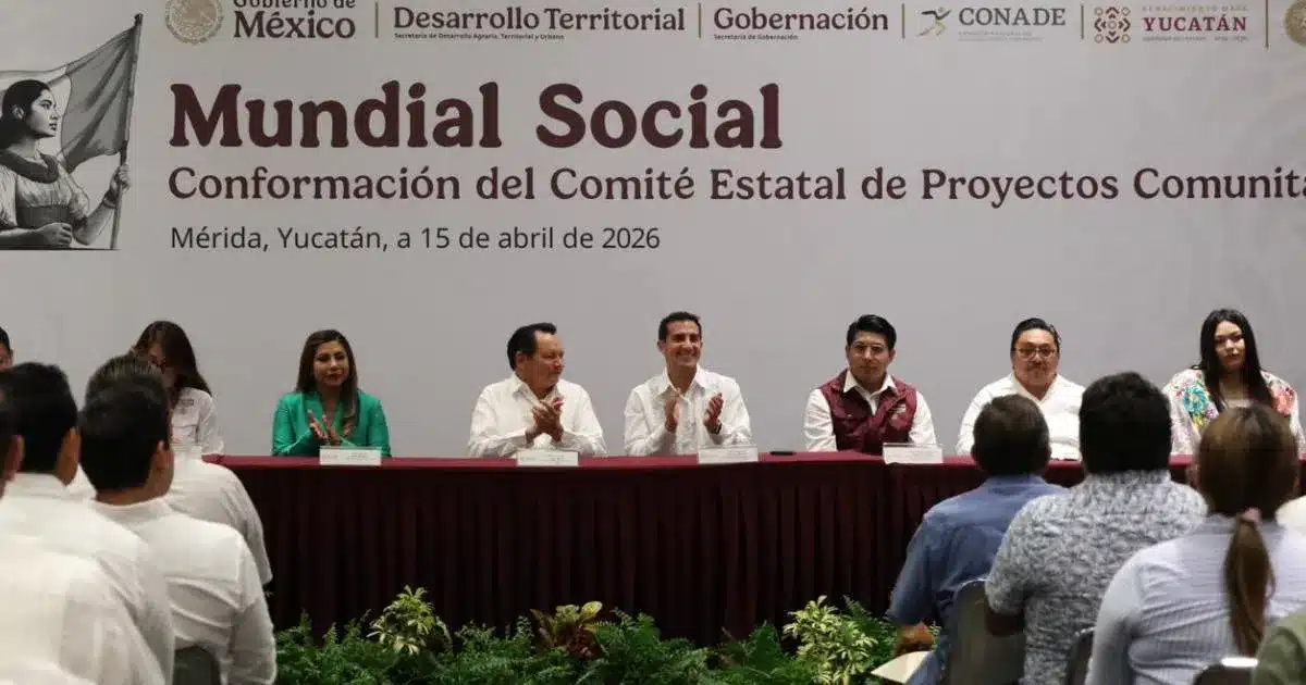 rommel pacheco firma acuerdo en yucatán para el mantenimiento de canchas del mundialito social 2026 (2)