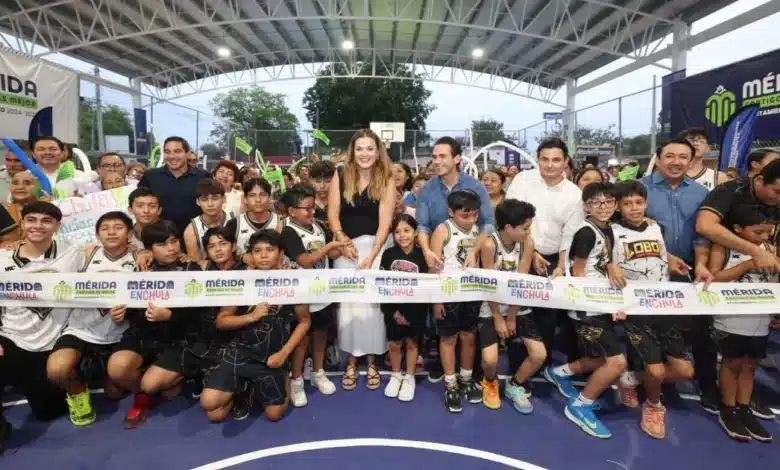cecilia patrón entrega nuevo domo en mercedes barrera