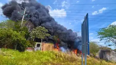 detienen a hombre tras incendio intencional controlado en kanasín