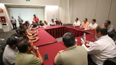 Gobierno y artesanos buscan acuerdos para fortalecer actividad turística en Chichén Itzá