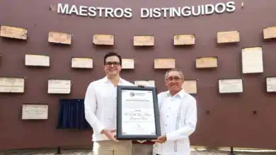 reconocen a luis mario góngora como maestro distinguido de progreso 2026