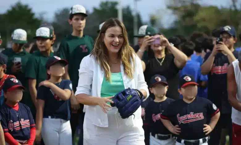 rehabilitan la unidad deportiva de pacabtún