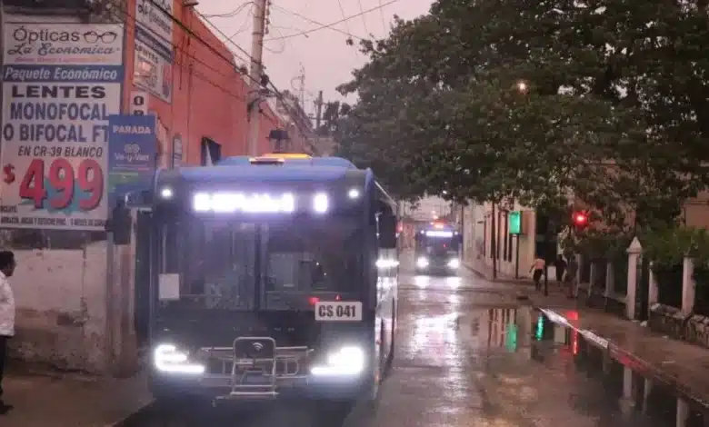 ATY permitirá bajar y subir pasajeros en esquinas durante lluvias para proteger a usuarios