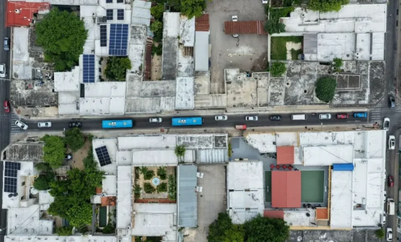 ayuntamiento de mérida amplía banquetas en el centro histórico